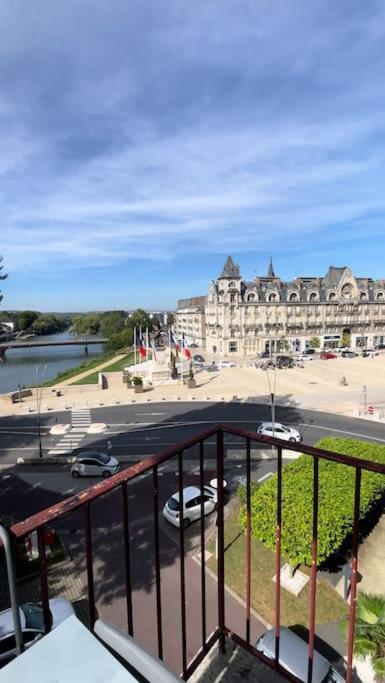 T1 Cocooning A L'Hotel De Ville Charleville-Mezieres Luaran gambar